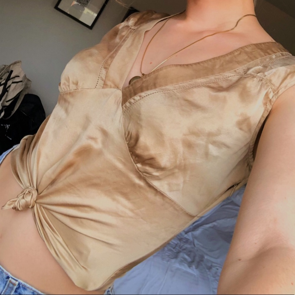 Silk Beige Vintage Top